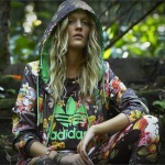 Adidas Originals yeni sezon The Farm koleksiyonuayakkabı çanta kapşonlu sweat t-shirt fiyatları