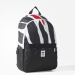 yeni sezon adidas zebra sırt çantası