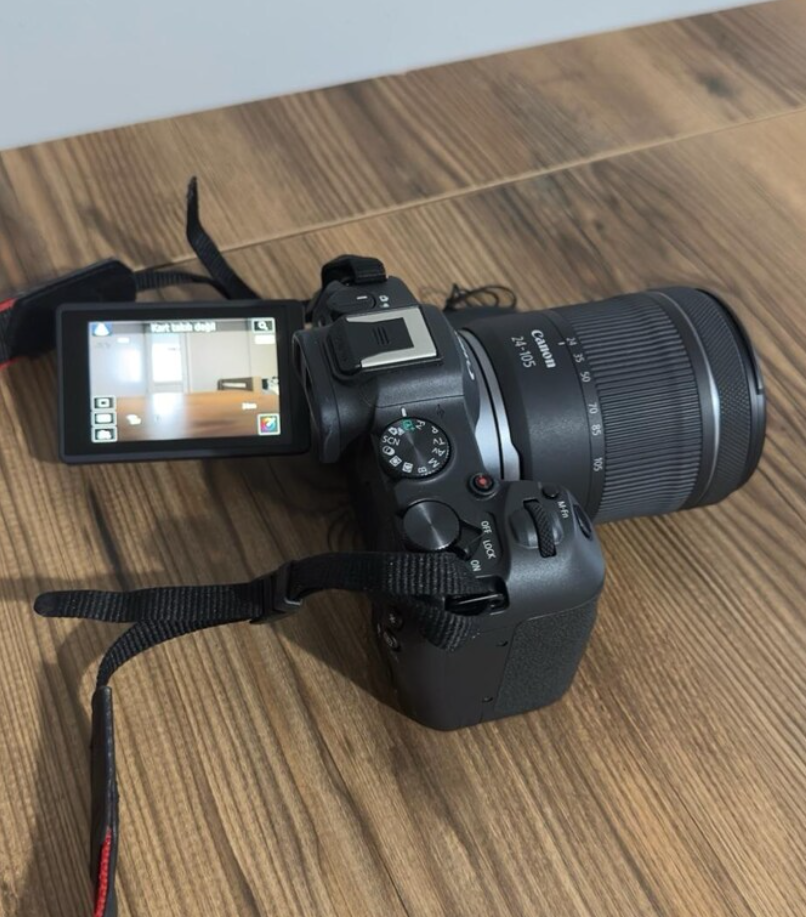 2.el Canon EOS R8 RF 24 105mm f4 7.1 IS STM Lens 2